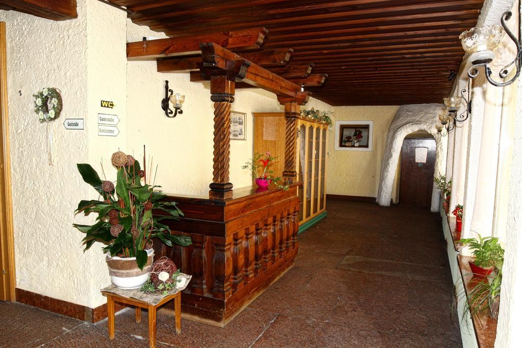 Stiftsgasthof Hochburg Luaran gambar